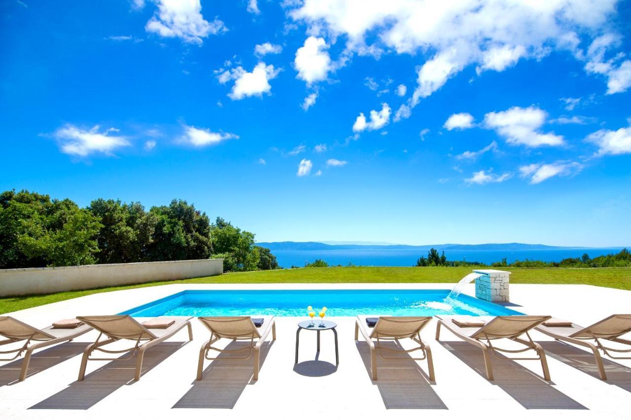 Luxury Panorama Vila With Amazing Seaview In Gondolici 7 Km From Rabac Labin  Exterior photo